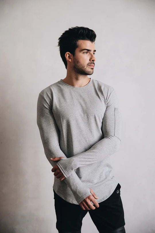 Playera Manga Larga Con Bolsa Gris