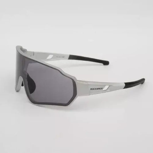 Lentes con estuche y accesorios Rockbros. (Gris con lente Polarizado negro)