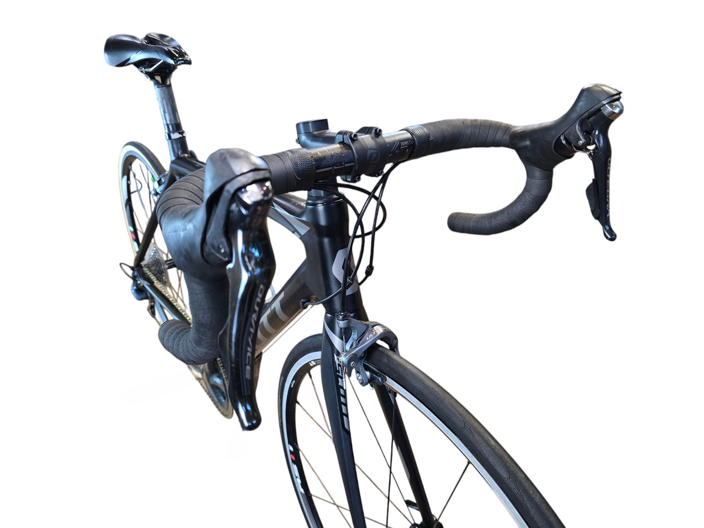 Bicicleta de ruta Scott Modelo CR1 -100. Año 2017 Talla S. Color Gris/Negro. Cuadro Carbon/Tijera Carbon. Rines aluminio. Grupo Shimano Ultegra.